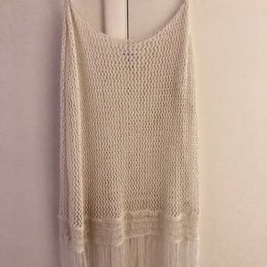 Women’s BCBGeneration M/L White Top